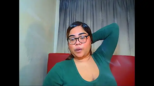 Indian Lola00 online show from 07/15/26, 05:07