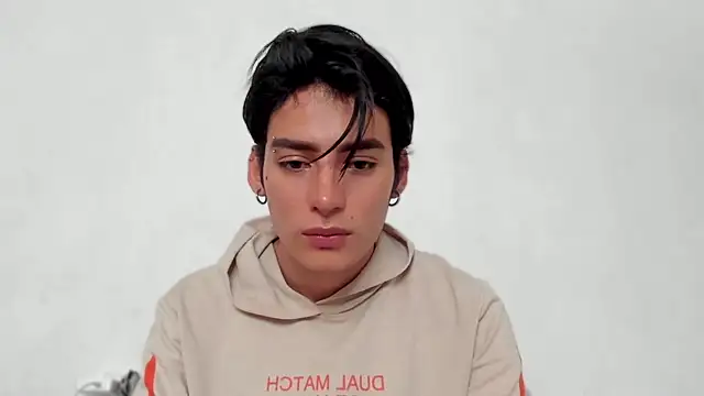 sebas rose online show from 12/05/24, 02:33