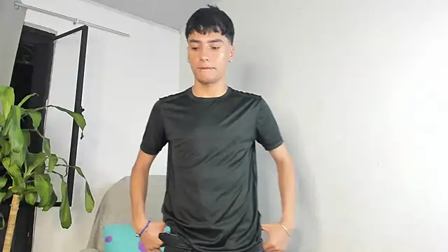 sebas rose online show from 10/19/25, 12:11