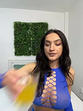 AylinRoss online show from 01/15/25, 07:05