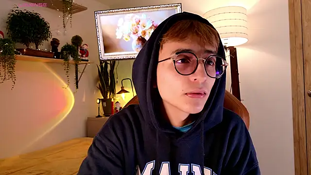 Mr evan1 online show from 12/04/25, 04:16