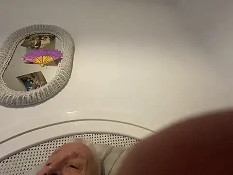 Bossinmidd12 online show from 02/08/25, 10:51