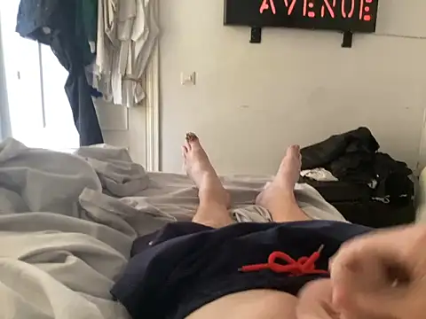 Bossinmidd12 online show from 11/09/25, 08:23