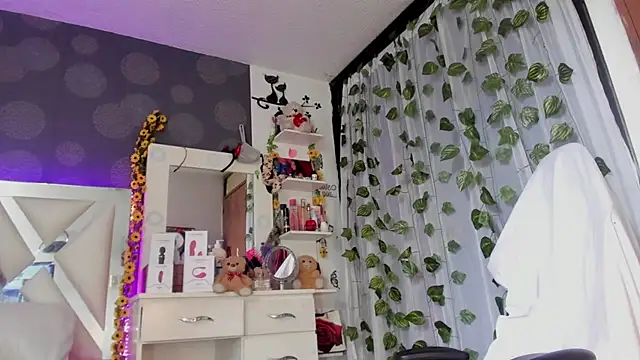 Reina Love2 online show from 03/14/25, 03:47