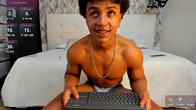 Snapshot of MagnusKing_ chatting on 02/01/25, 07:55 MagnusKing online show from 02/01/25, 07:55