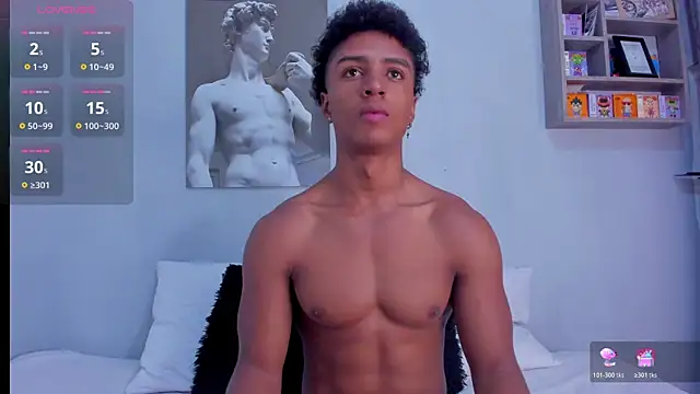 Snapshot of MagnusKing_ chatting on 10/25/25, 02:02 MagnusKing online show from 10/25/25, 02:02