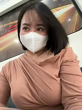 Snapshot of May-Squirt chatting on 12/19/25, 06:53 May-Squirt online show from 12/19/25, 06:53