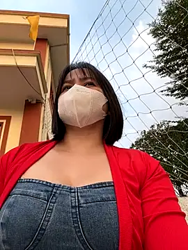 Snapshot of May-Squirt chatting on 12/20/25, 09:27 May-Squirt online show from 12/20/25, 09:27