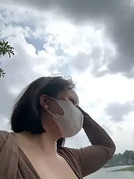 Snapshot of May-Squirt chatting on 12/23/25, 06:22 May-Squirt online show from 12/23/25, 06:22