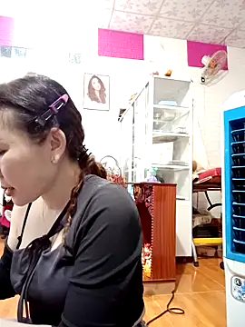 Ana love2000 online show from 03/22/25, 11:00