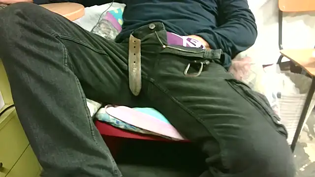 Giulio35 Pika online show from 10/09/25, 07:45