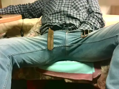 Giulio35 Pika online show from 03/09/26, 04:11