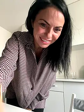 KimKelly13 online show from 10/03/25, 08:22