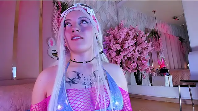 Broklinwhite  online show from 01/09/26, 01:58