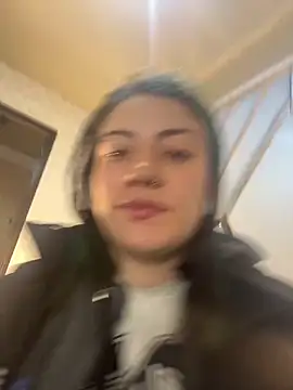 Broklinwhite  online show from 03/22/26, 12:08