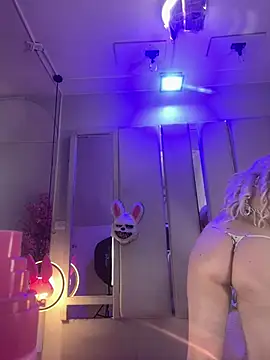 Broklinwhite  online show from 06/01/26, 01:02