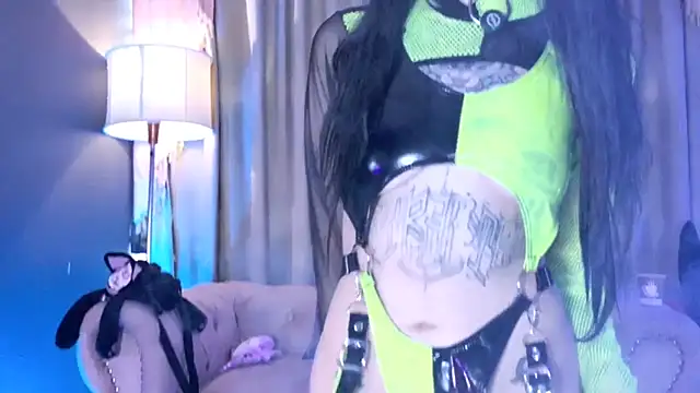 zephirahabney online show from 03/05/26, 04:03