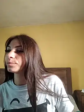 AntoniaHottie online show from 06/04/26, 09:04
