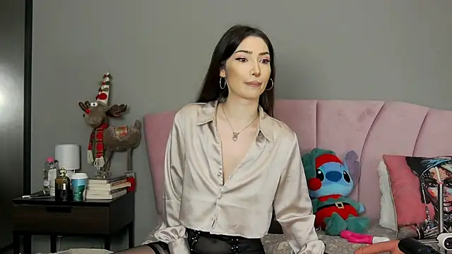 Mayleen x online show from 12/04/25, 11:35