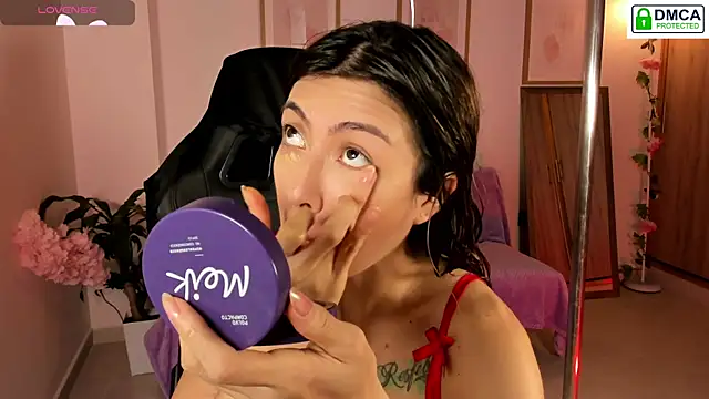 Lilabril online show from 01/19/26, 02:43