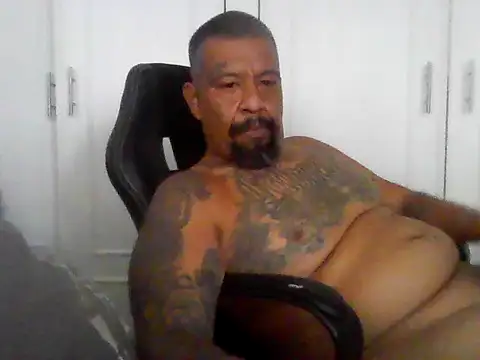 ElMasChingonMX online show from 09/30/25, 09:53