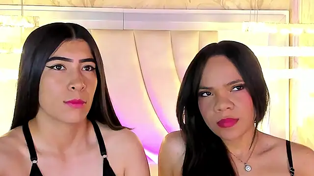 siara and zoe online show from 06/14/26, 12:30