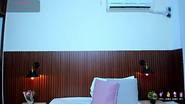 chanel brunette online show from 03/07/25, 05:38