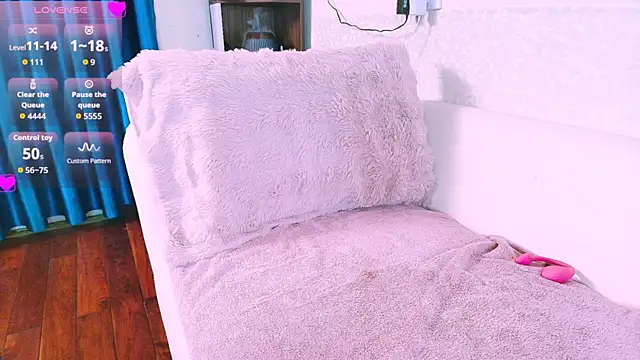 Lee Mi online show from 12/19/25, 01:40