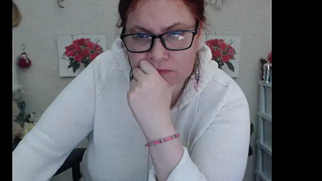 PlayfullMature online show from 09/24/25, 04:10