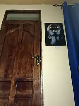 queennapal online show from 03/13/25, 07:17