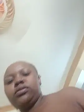 queennapal online show from 01/18/26, 01:37