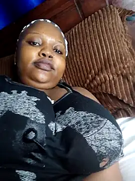 queennapal online show from 04/04/26, 01:15