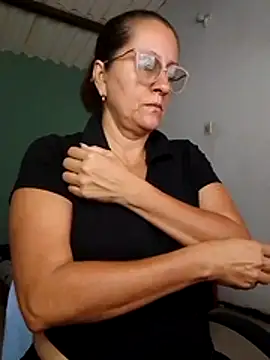 deisy summers47x online show from 10/24/25, 12:01