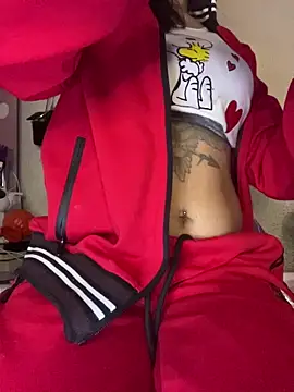 Snapshot of _Dulcinea777 chatting on 11/05/25, 02:44 Dulcinea777 online show from 11/05/25, 02:44