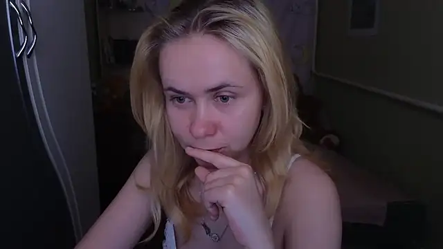 Riley Roo online show from 03/23/26, 09:13