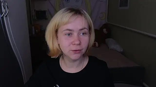 Riley Roo online show from 04/03/26, 08:45