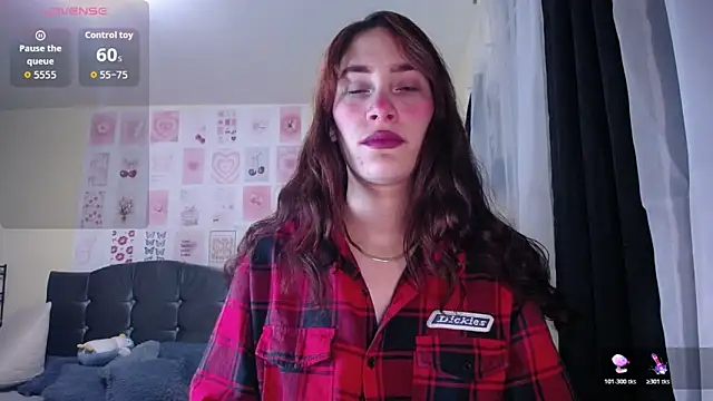 IsaBaileys  online show from 03/31/26, 11:16