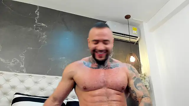 BruceDallas online show from 12/04/24, 12:52