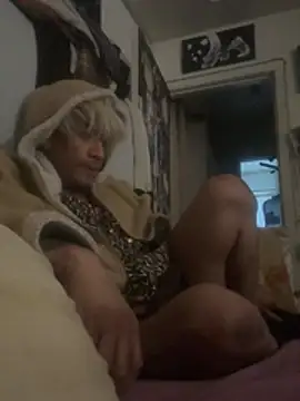 Mune Raez 6 online show from 04/15/26, 01:51