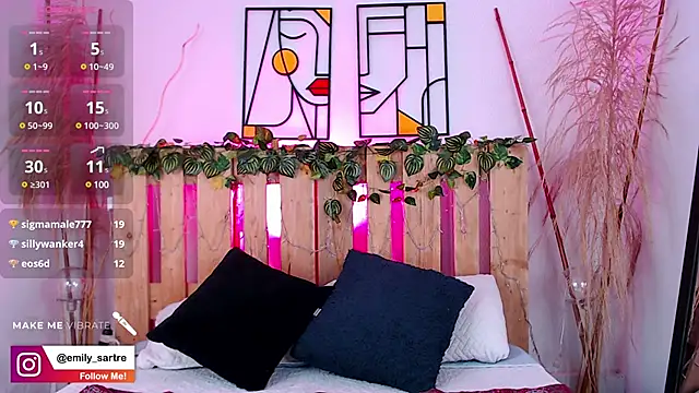 Snapshot of emily_amaya chatting on 12/10/24, 04:24 emily amaya online show from 12/10/24, 04:24