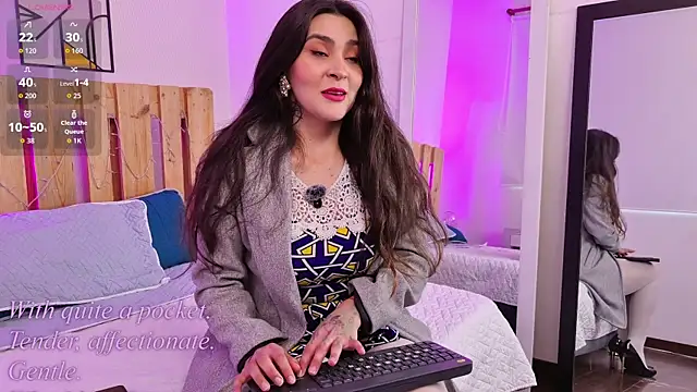 emily amaya online show from 07/29/26, 08:40