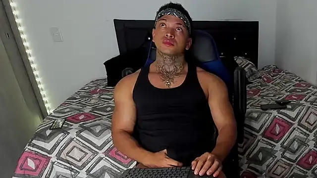 Stiven collins online show from 02/12/25, 10:03