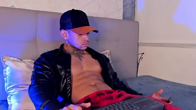 Stiven collins online show from 02/01/26, 03:21