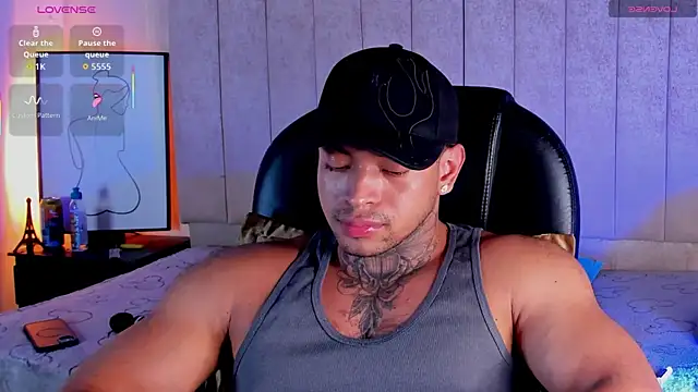 Stiven collins online show from 05/25/26, 04:29