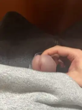 114514hlove online show from 11/17/25, 01:33