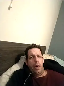 Knuffelstaaf123 online show from 02/18/25, 03:53