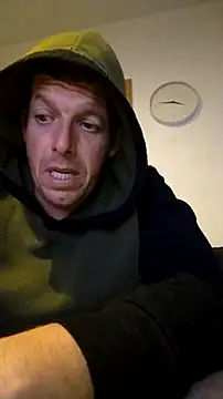 Knuffelstaaf123 online show from 10/21/25, 03:57