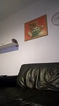 Knuffelstaaf123 online show from 12/19/25, 12:56