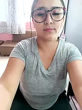 Cute Penelope online show from 02/25/25, 03:16