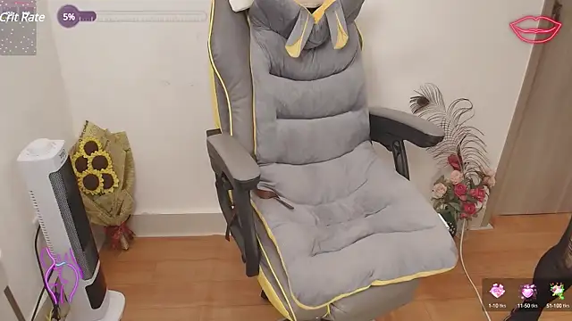  Mizuki  online show from 03/22/25, 02:36